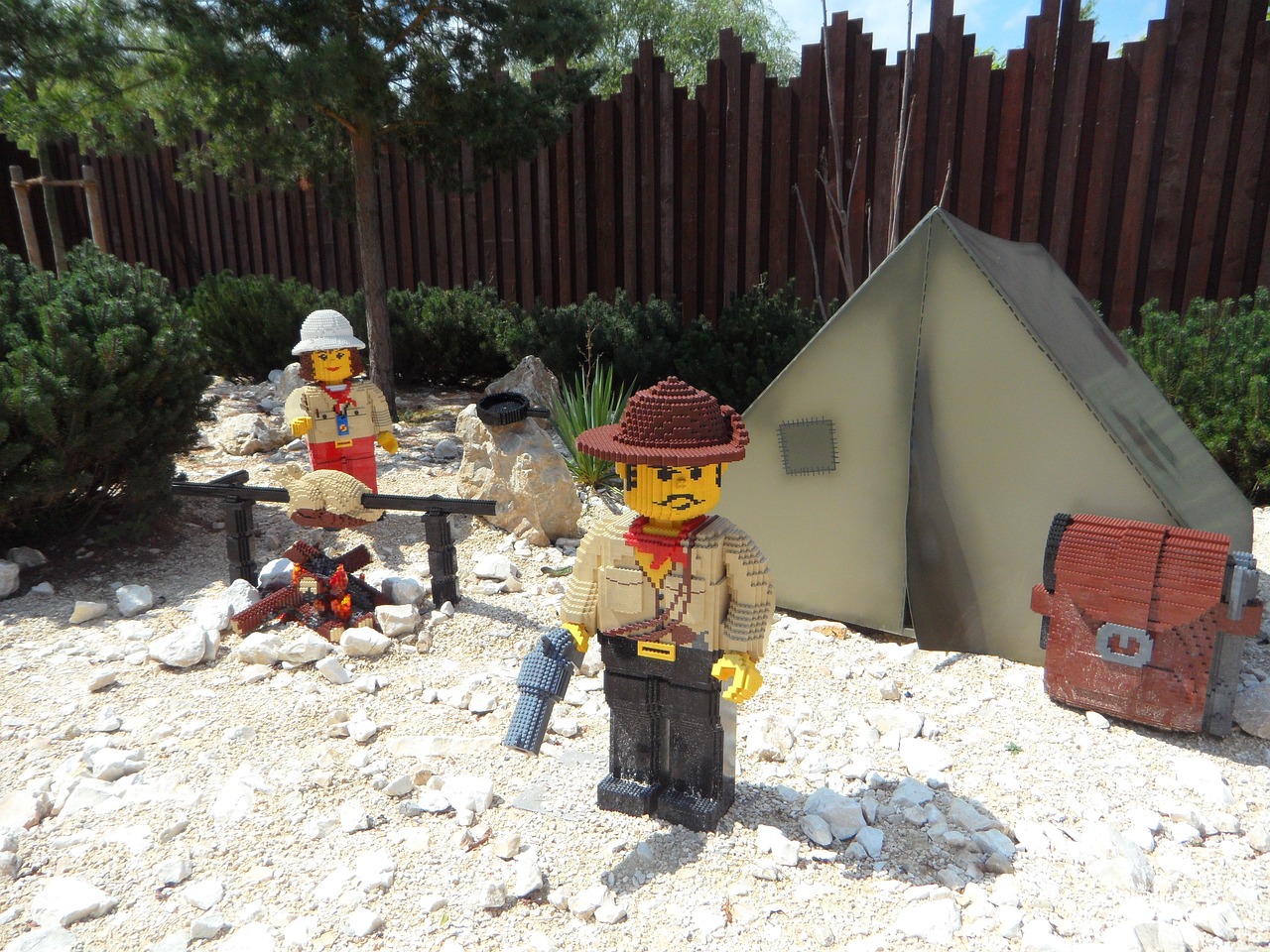 How Mobile Apps Are Enhancing Archaeological Education